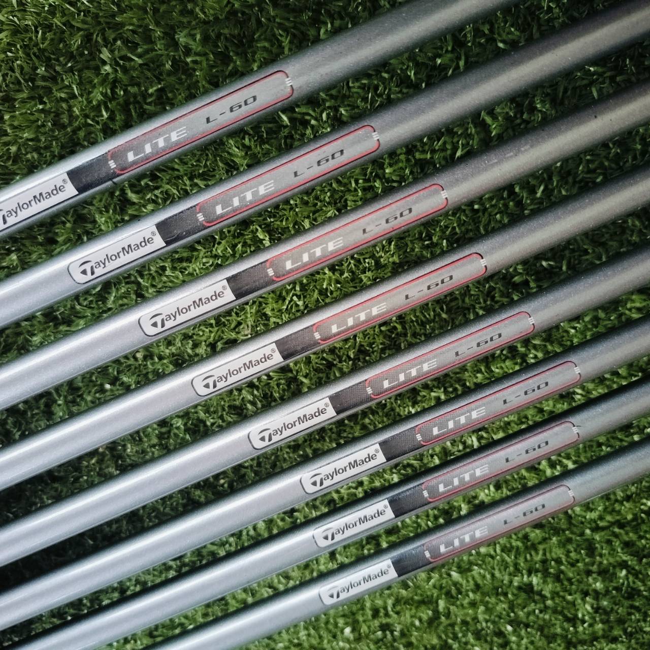** ไม้กอล์ฟผู้หญิง ** ชุดเหล็ก Taylormade 200 ก้าน Taylormade LITE L60 ก้านเบามากๆ สภาพดี กริพดี ก้านเดิมทั้งชุดเลยค่ะ ไม้กอล์ฟพรีเมี่ยมมือสอง ของแท้ By NakaraLuxurious
