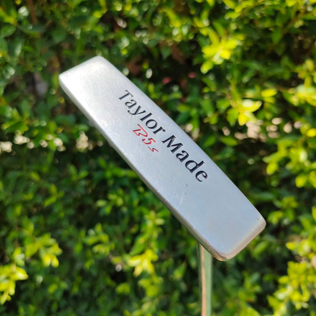 PUTTER TAYLORMADE B5S ความยาว 34 นิ้ว รุ่นคลาสสิคมาก รุ่นนี้ออริจินอล ที่หน้าไม้ออกแบบ พิเศษ ใส่อินเสิร์ทตัวนี้เกาะไลน์สุด