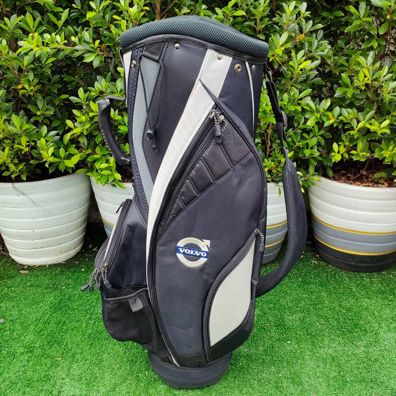 ถุงกอล์ฟ VOLVO มือสอง ถุงสวย สภาพดี ครับ