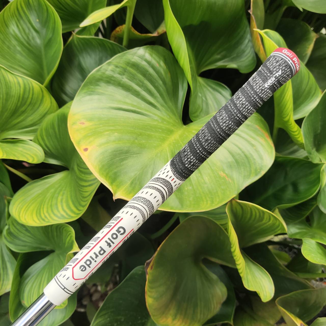 เหล็ก 8 Callaway Rogue Star หน้าเหล็กบางพิเศษ สร้างระยะได้สูงมาก