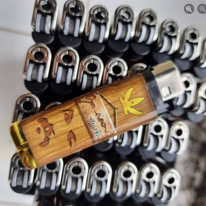 ไฟแช็ค ตุด นาคอน ( ไทโย / TAIYO ) by 8j ยูกาล่า 1 แพ็ค (50 ชิ้น)