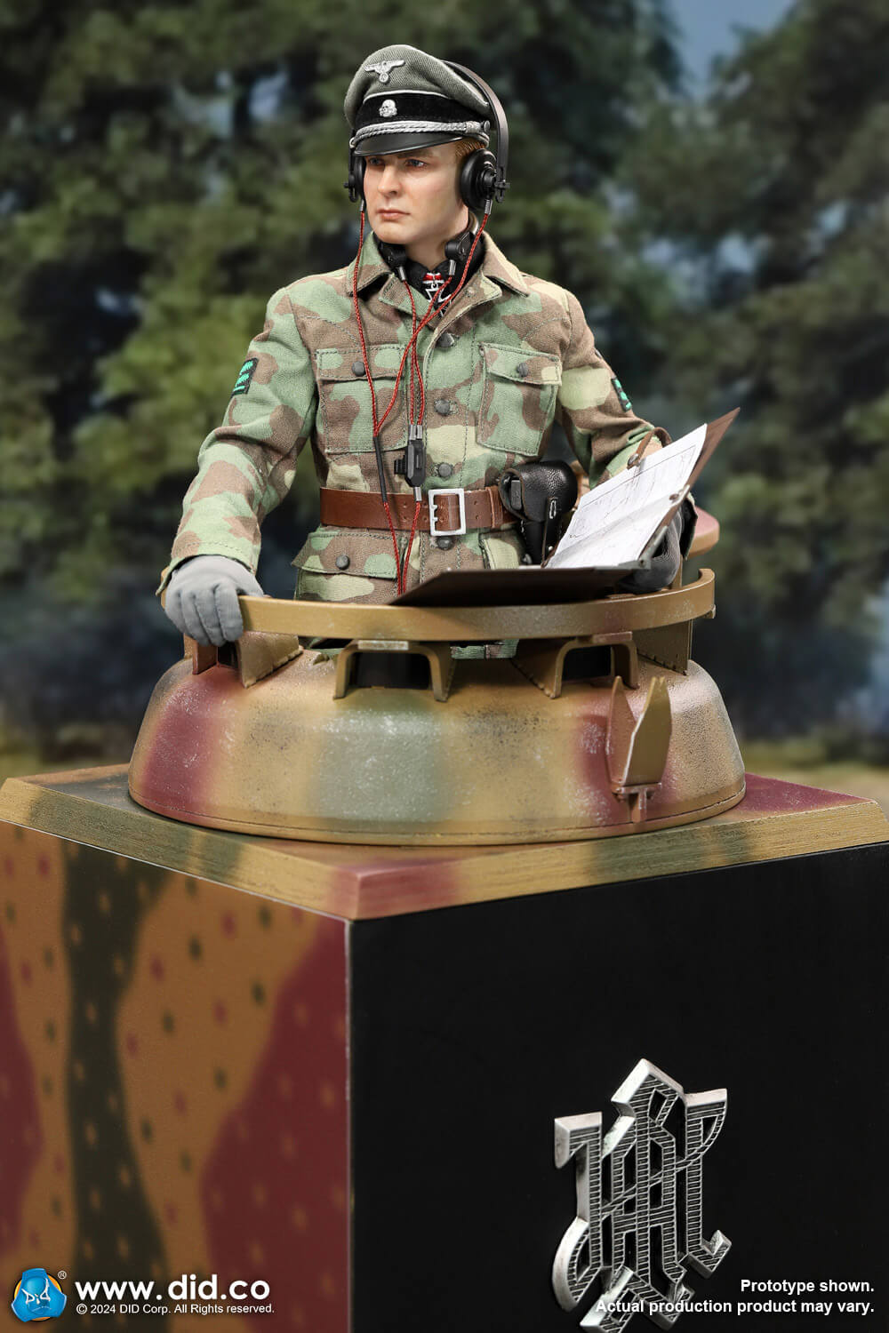 [สั่งจอง] DID E60077 1/6 : Panther tank diorama with MG34