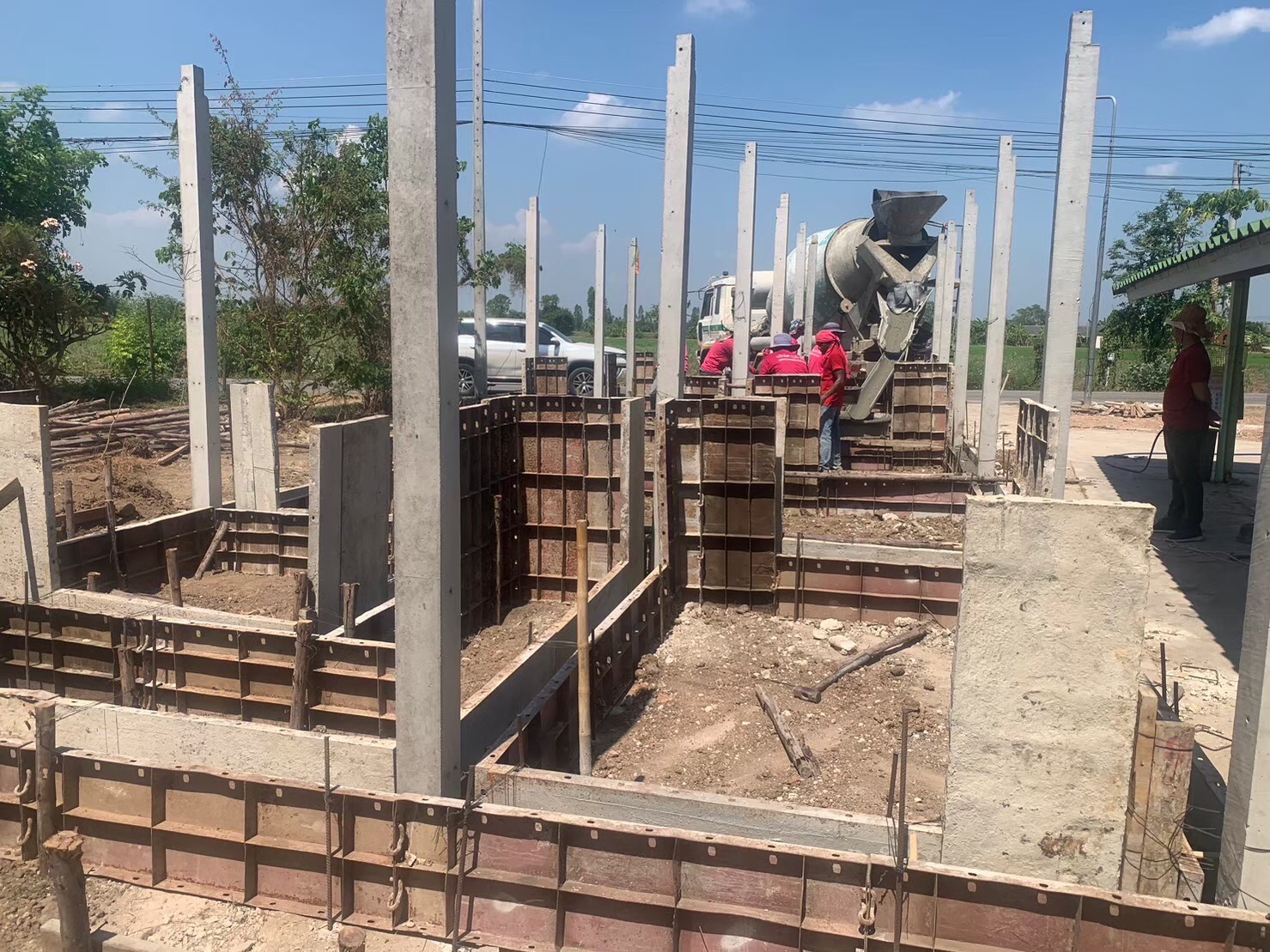 งานสร้างบ้านให้สามเณรพราหมณ์