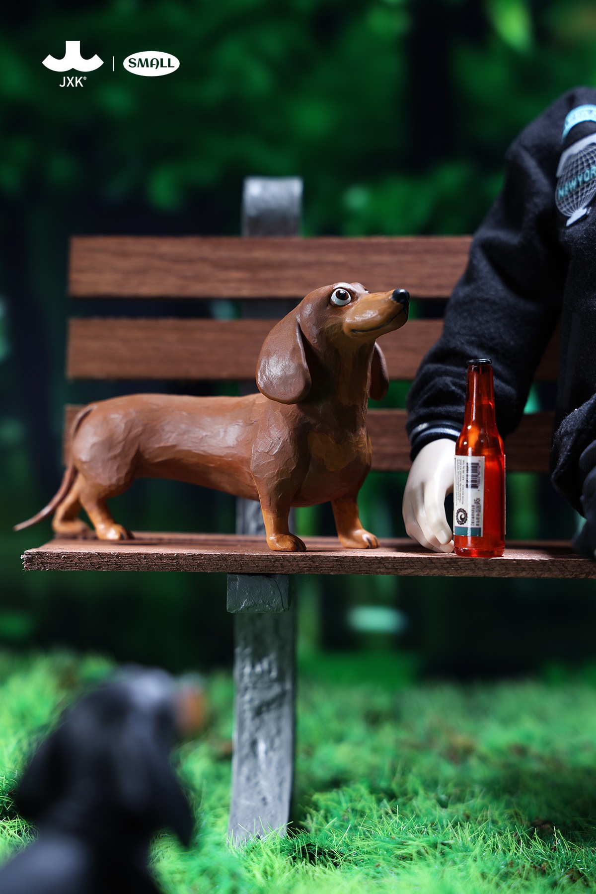 [สั่งจอง] JXK Small : Dachshund Figurine
