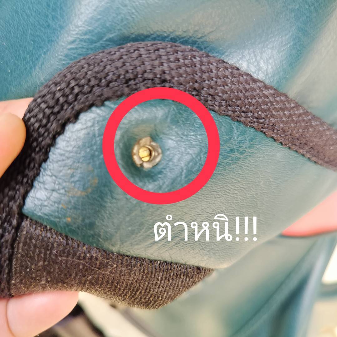 ถุงกอล์ฟ HEINEKEN มือสอง **แป๊ะ COVER หลุด 1 จุด** ติดได้ปกติ 3 จุด ถ้าไม่ซีเรียส ไม่มีผลอะไร ถุงออกแบบสวยมาก