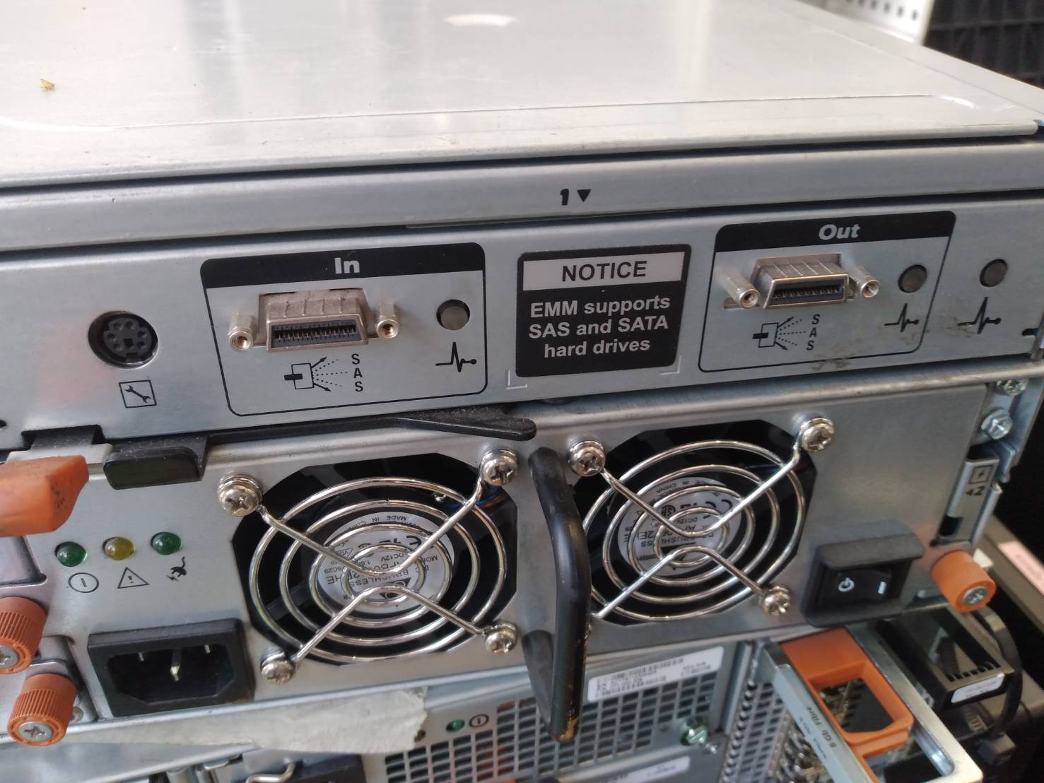 Dell PowerVault MD1000 DAS Storage Dual SAS