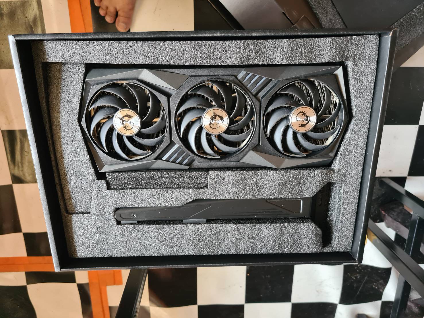 MSI GEFORCE RTX 3070 GAMING Z TRIO LHR 8GB GDDR6