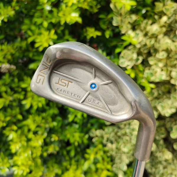 เหล็ก 4 PING JST จุดฟ้า ก้าน PING Z-Z65 เหล็กสุดยอดของสุดยอดคุณภาพ เพราะวัสดุ PING ดีมากๆไม่เหมือนใคร ตีไกลตีตรงมากๆเลยครับ ใบชดเชย ความผิดพลาดสูงมาก กระจายน้ำหนักได้ดี และร่องหน้าไม้กัดลูกมาก เหล็ก 4 ตกหยุดถอยแน่นอน เพราะระยะการปั่นสปินสูงมาก