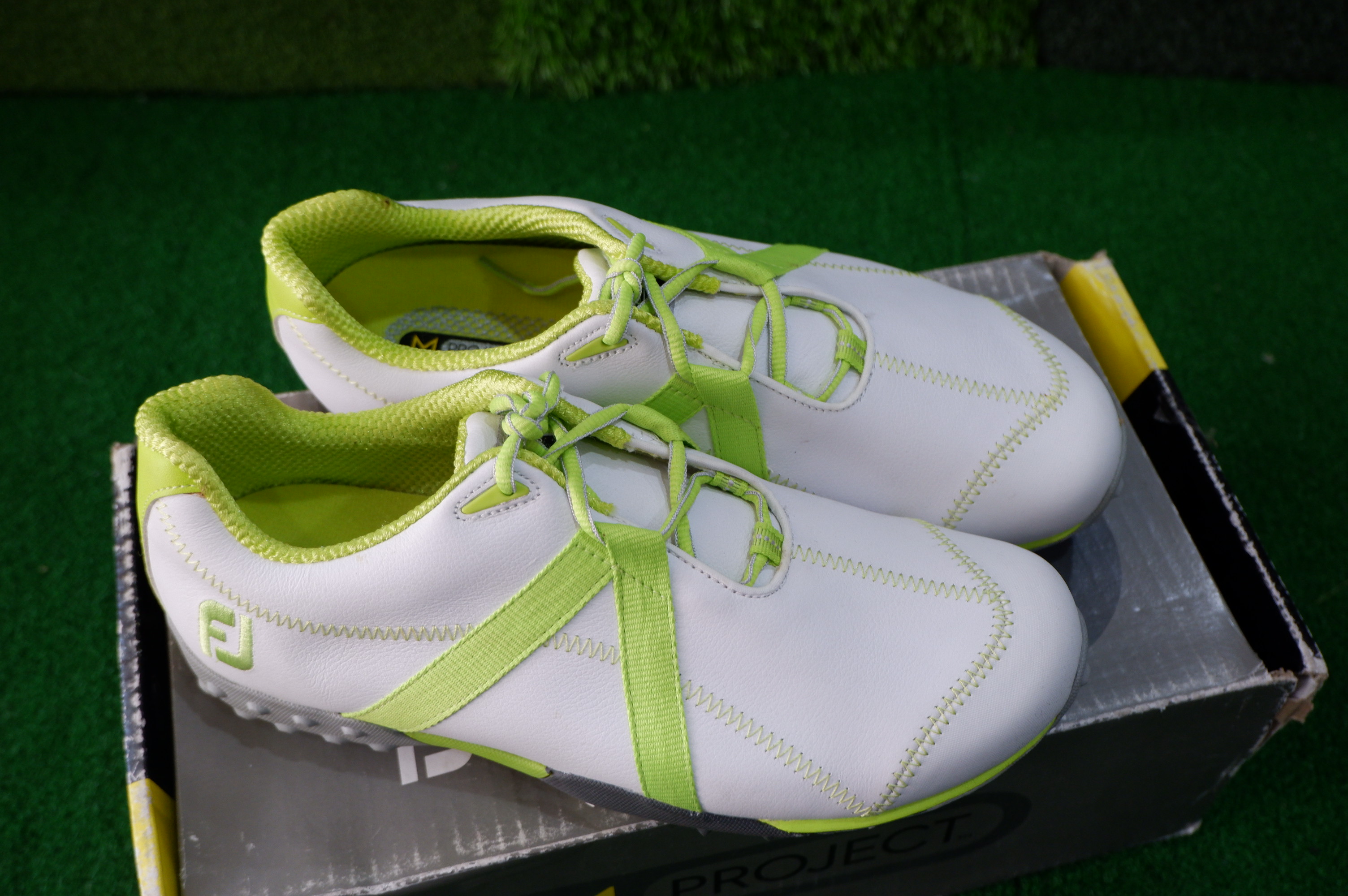 รองเท้า FOOTJOY