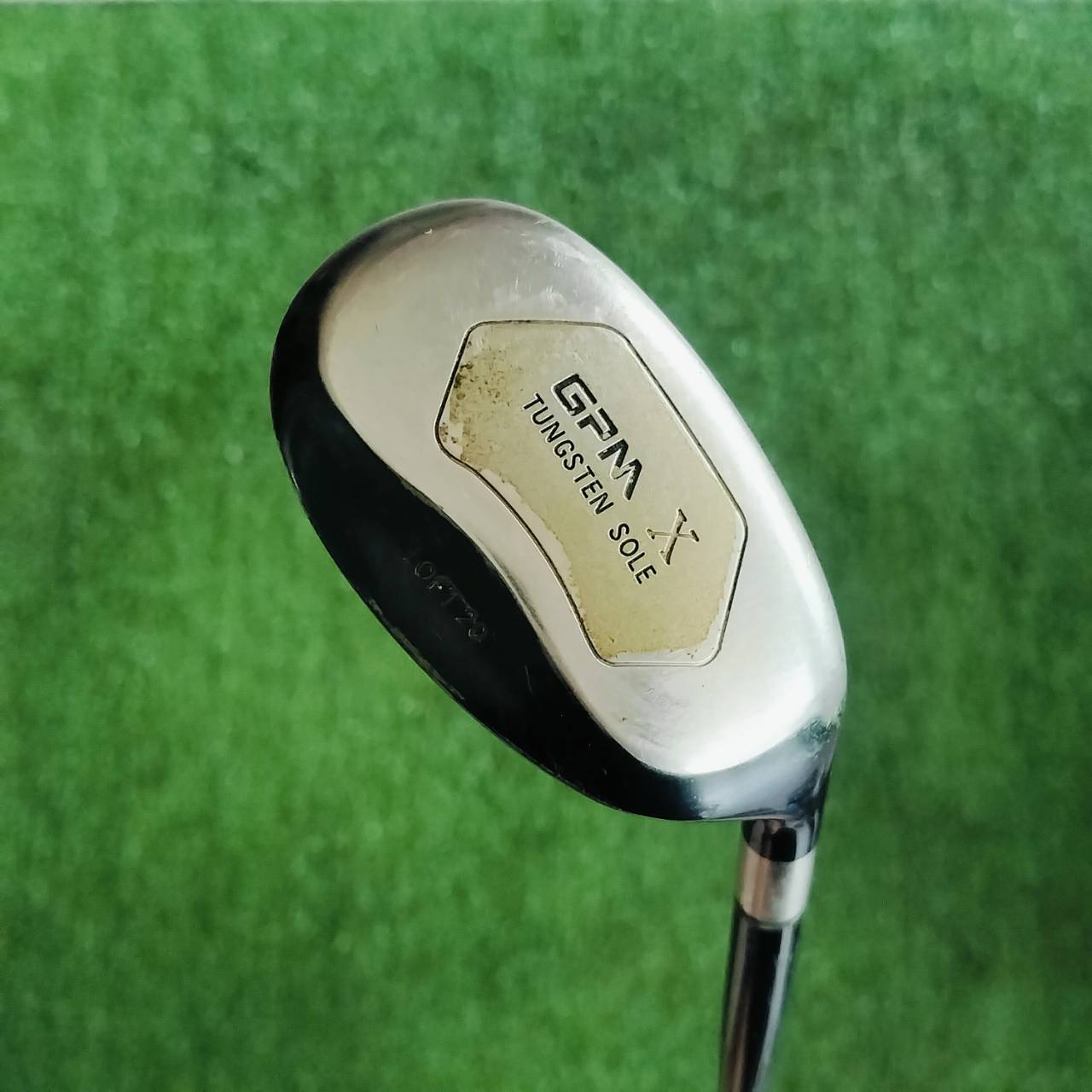 UT GPM X TUNGSTEN SOLE ก้าน GPM LOW TORQUE FLEX R ตีไกลมาก ด้วยพรีเมี่ยม ทังสเตน สร้างจุด CG ไว้อยู่ในจุดที่ดีที่สุด ไม้กอล์ฟพรีเมี่ยมมือสอง ของแท้ By NakaraLuxurious