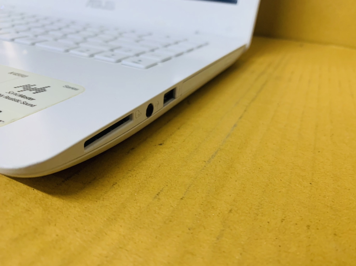 โน้ตบุ๊ค Notebook Asus K456U - 14 inch HD