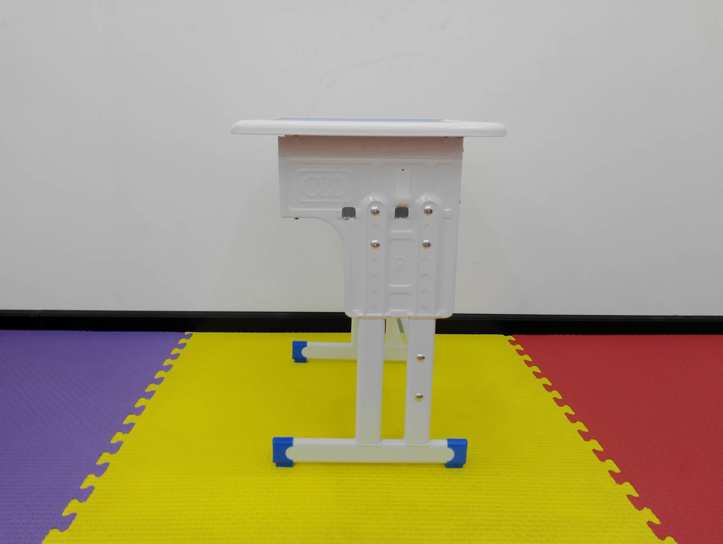 ชุดโต๊ะอนุบาล-ประถม ชุดโต๊เก้าอี้เรียนเดี่ยว ปรับระดับได้ ขาคู่ นักเรียนประถม, โต๊ะเรียนเดี่ยว โต๊ะนักเรียนประถม-มัธยม โต๊ะเขียนหนังสือ เฟอร์นิเจอร์เด็ก พร้อมส่ง