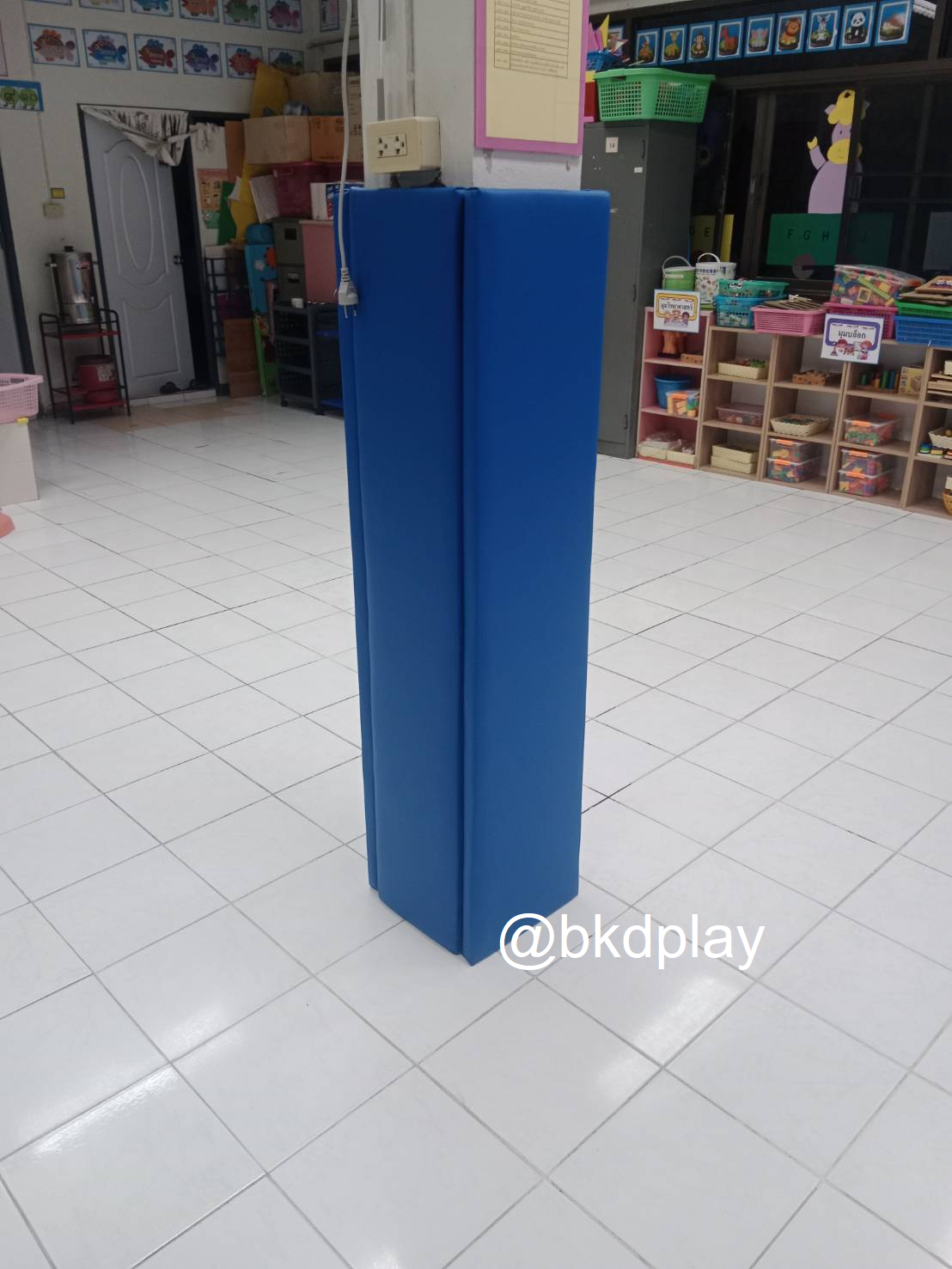 รับทำผนังกันกระแทก บุผนังห้อง หุ้มเสากันกระแทก บุหุ้มหนัง สั่งทำตามขนาดและสี