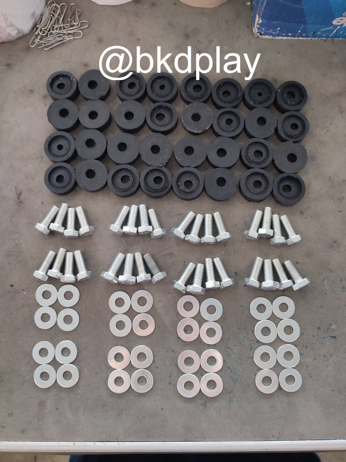 เก้าอี้อัฒจันทร์ เก้าอี้อัฒจรรย์ ที่นั่งอัฒจันทร์ , ที่นั่งเชียร์, เก้าอี้อัฒจันทร์,เก้าอี้สนามกีฬา มีหลายสี พร้อมส่งในไทย