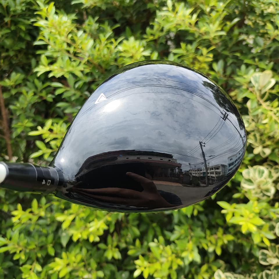 DRIVER TITLEIST 915 D3 องศา 9.5 ก้าน SPEEDER MOTORE FLEX S ตีมันส์ระเบิดเลยครับ หน้ายืดยุบมากๆ และก้าน FUJIKURA ด้วย ทั้งไกล ไขปรับได้แบบสุดๆ ตีสนุกมากครับ ราคาพิเศษสุดพลาดไม่ได้!!!
