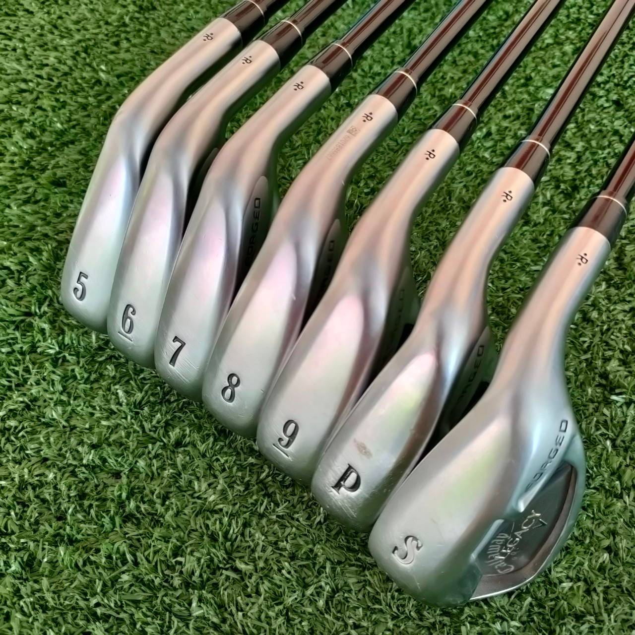 ชุดเหล็ก CALLAWAY LEGACY V FORGED มีเหล็ก 5-9 เเละ PW SW ก้าน CALLAWAY LEGACY FLEX R เป็นชุดเหล็กระดับพรีเมี่ยมสูงสุดของ Callaway เป็นเหล็ก FORGED CAVITY ลึกๆ ตีง่าย!!! ไม้กอล์ฟมือสอง ของแท้ BY NakaraLuxurious