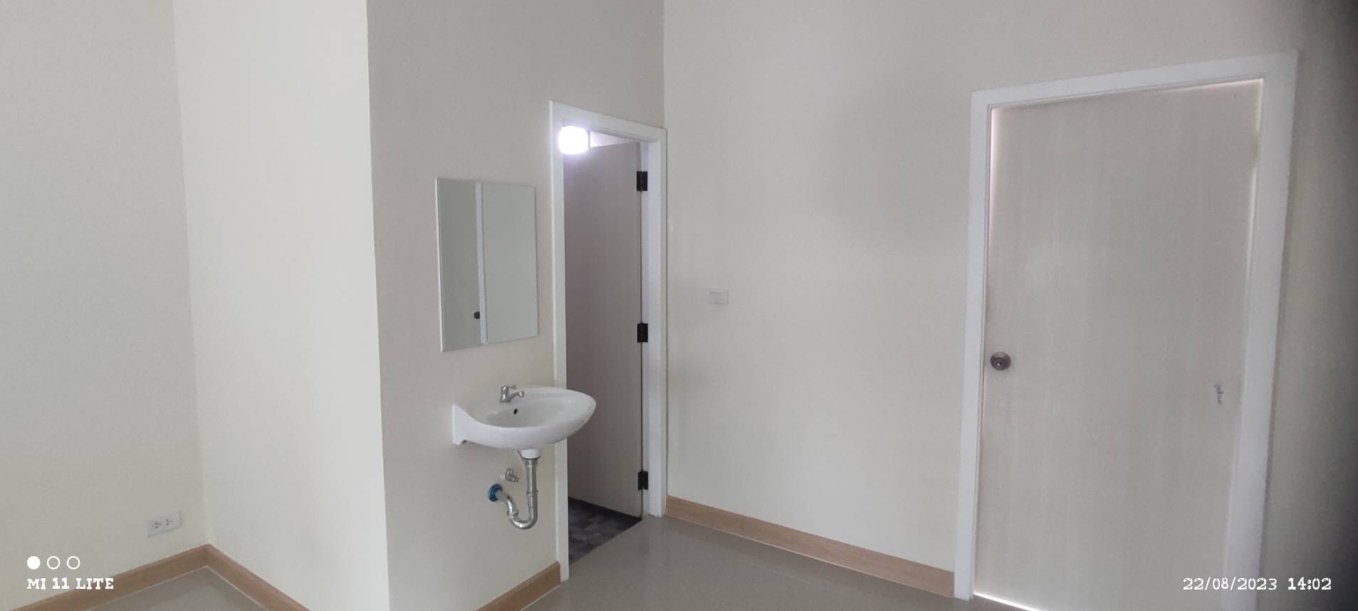 งานก่อสร้างห้องแถว จำนวน5ห้อง อ.บ้านโป่ง จ.ราชบุรี