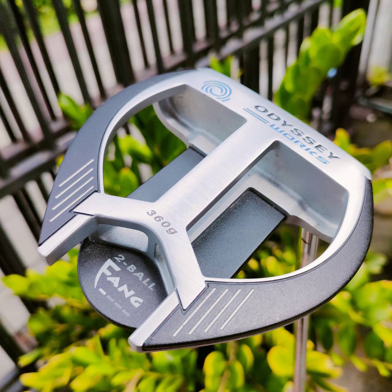 #1 PUTTER IN GOLF PUTTER ODYSSEY WORKS VERSA 2-BALL FANG 360G ความยาว 34 นิ้ว ก้าน กริพ เดิมๆสวยมากทั้งหมดครับ ไม้กอล์ฟพรีเมี่ยมมือสอง ของแท้ By NakaraLuxurious