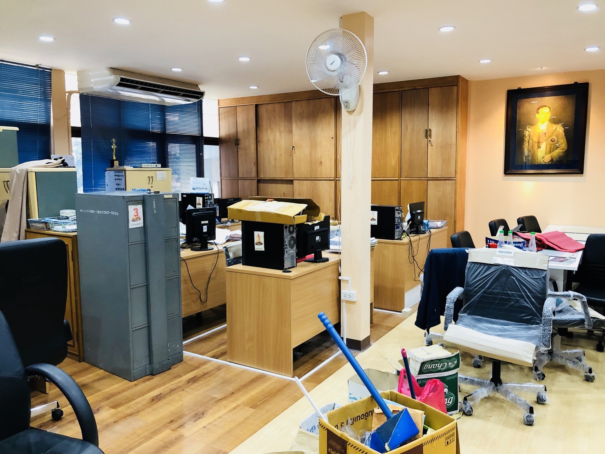 งานปรับปรุง กองทัพเรือ หน่วยโยธาทหารเรือ (กพ.ชย.ทร.).