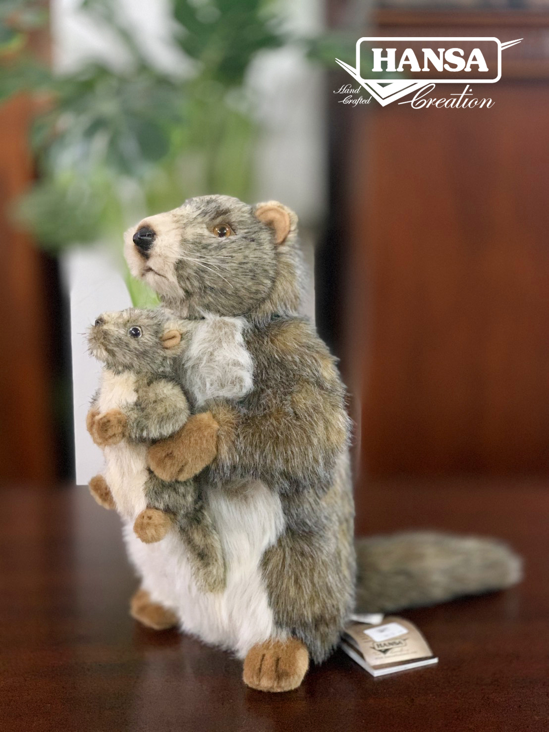 4162 Marmot with a Pup 35 cm.H