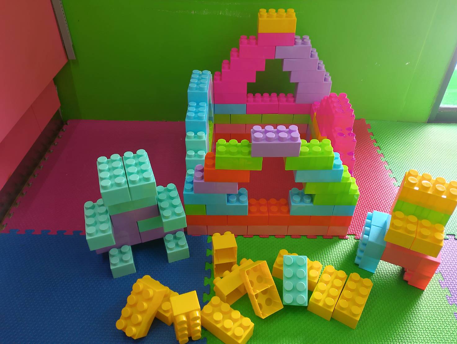 ตัวต่อใหญ่ เลโก้ยักษ์ บล็อกขนาดใหญ่ 118ชิ้น , บล็อคสำหรับเด็ก พลาสติกหนาปานกลาง พร้อมส่ง มีจำกัด ราคาโรงงาน