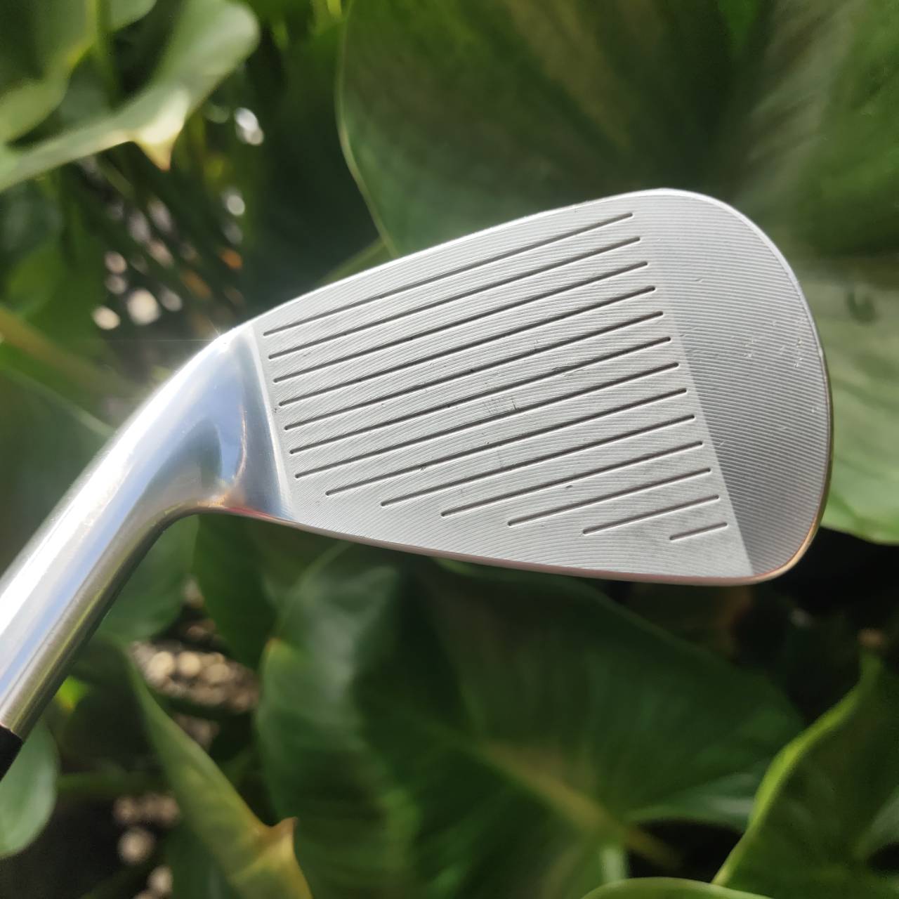 เหล็ก 7 SRIXON ZR-700 FORGED วัสดุพรีเมี่ยมญี่ปุ่น ฟีลลิ่งนุ่มมาก ดีมาก หน้าตะไบโหดๆ สปินแบบจัดตกหยุด ก้าน KBS PGI 70 แค่ก้านก็เกินคุ้ม!!!