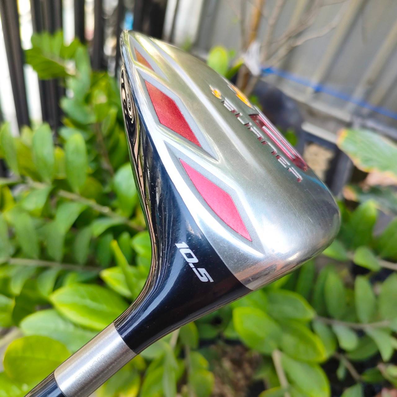 DRIVER TAYLORMADE BURNER องศา 10.5 ก้าน RE*AX SUPERFAST FLEX SR ไม้ตีไกล และตีง่าย กระดองเคฟล่า ตีง่าย ลูกลอยง่าย และส่งพลังได้ระยะมาก ไม้กอล์ฟพรีเมี่ยมมือสอง By NakaraLuxurious