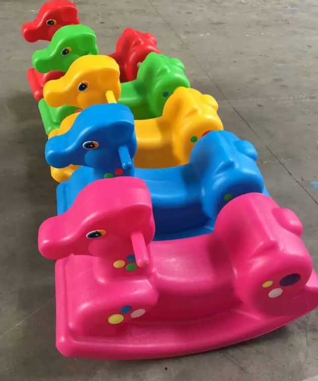 โยกเยกยีราฟของเล่นเด็ก สินค้าพร้อมส่ง คิดค่าส่งตามจริง สินค้าราคาโรงงาน