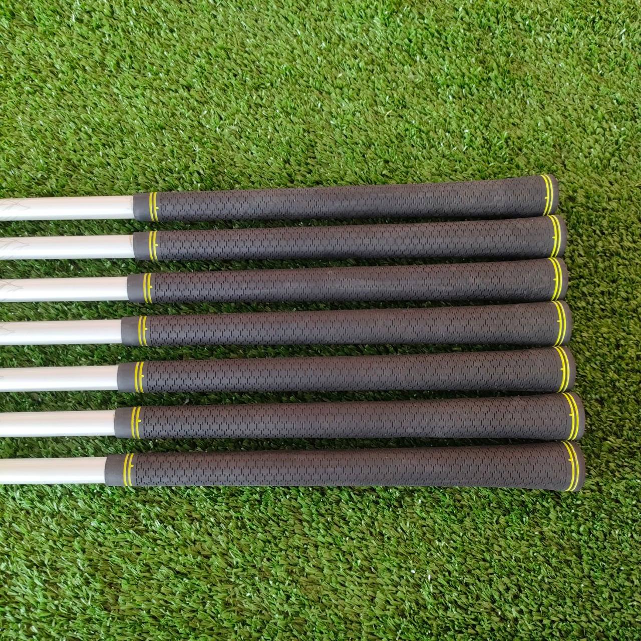 ชุดเหล็ก TAYLORMADE M1 มีเหล็ก 4-9 เเละ PW ก้าน KURO KAGE FLEX S