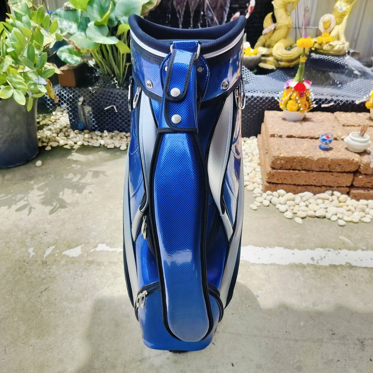 ถุงกอล์ฟ ส.วปอ. ไม่เคยใช้งาน ถุงสวยมาก วัสดุหนังแก้วสุดพรีเมี่ยม ถุง TOUR ใบใหญ่