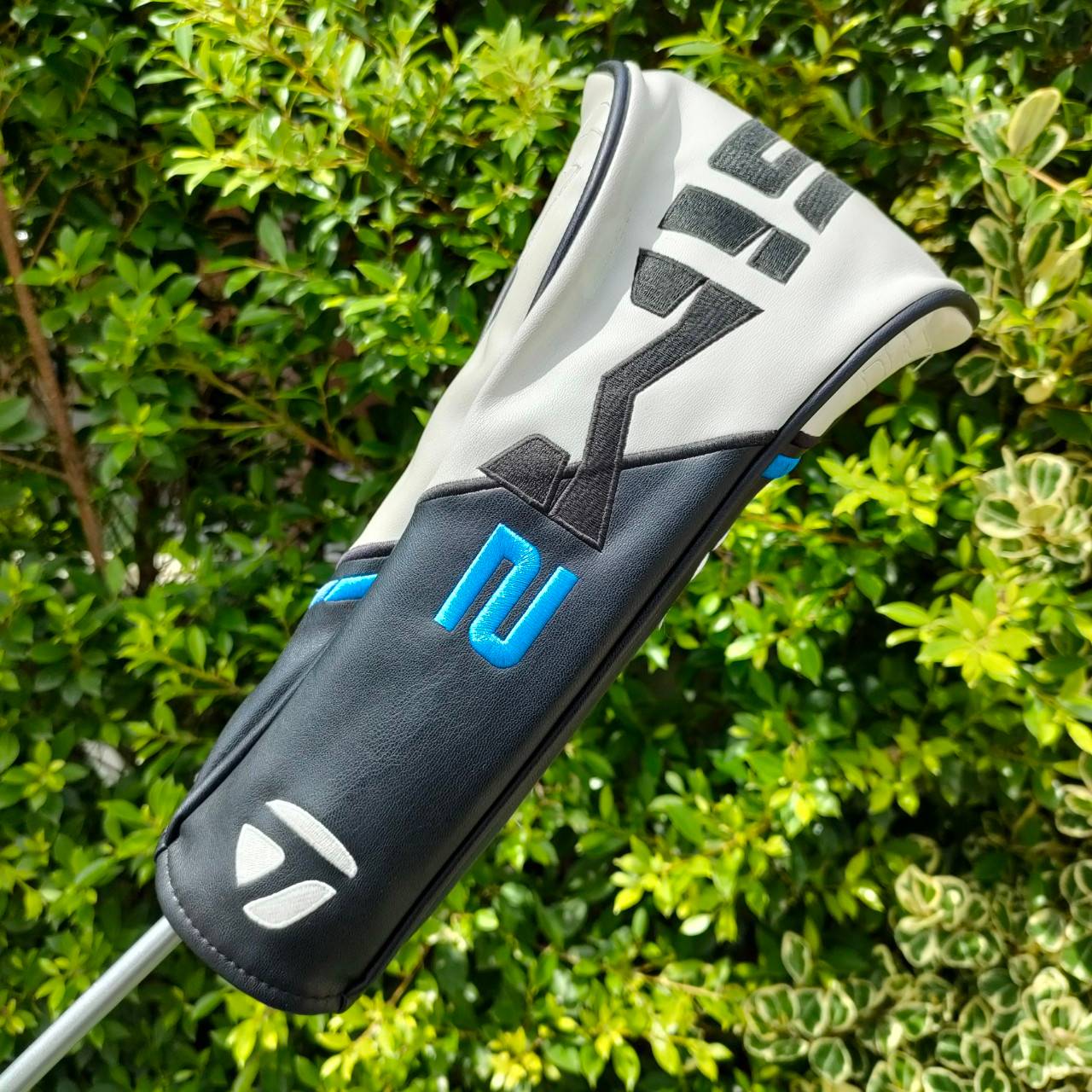 DRIVER TAYLORMADE SIM2 MAX องศา 10.5 ก้าน TOUR AD FLEX R1 มาพร้อม COVER เดิมๆ เลยค่า สวยมาก ตีไกลจัด ตีเีที่สุดของ Taylormade ตอนนี้!!!
