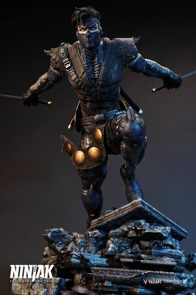 [สั่งจอง]Silver Fox 1/4 Valiant Legendary Scale Statue - Ninjak