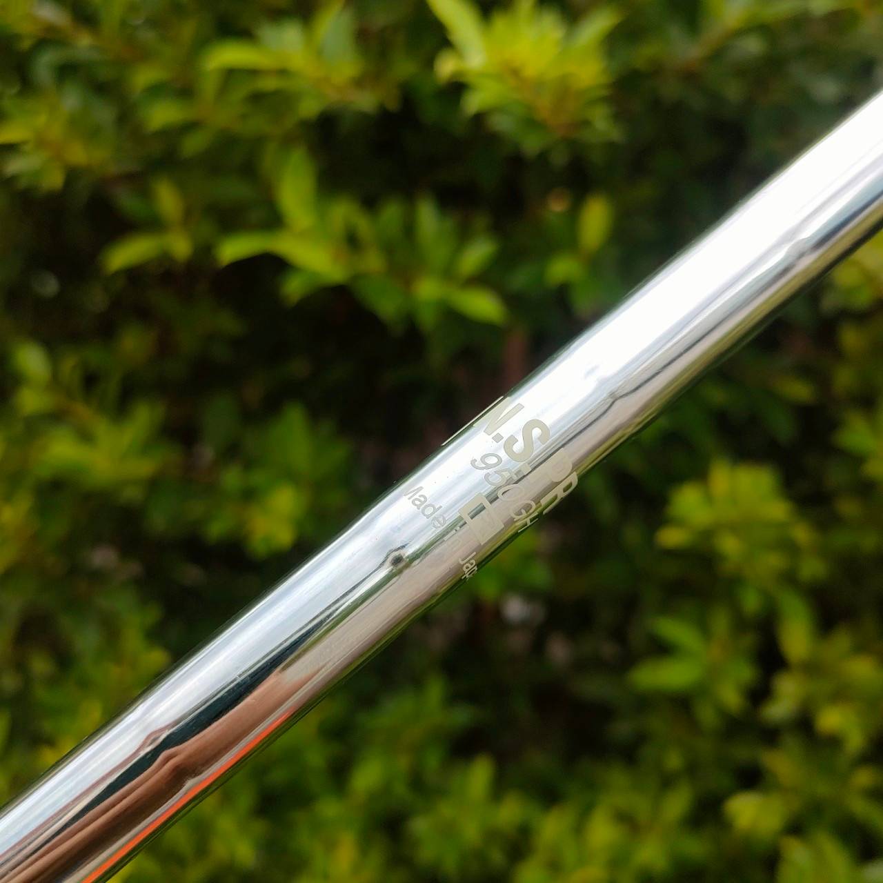 ชุดเหล็ก TAYLORMADE RBZ มีเหล็ก 5 - 9 เเละ PW ก้าน N.S PRO 950 GH FLEX R ก้านดีมาก เป็นก้านเหล็กที่เบา 95 G ไม้กอล์ฟมือสอง ของแท้ BY NakaraLuxurious