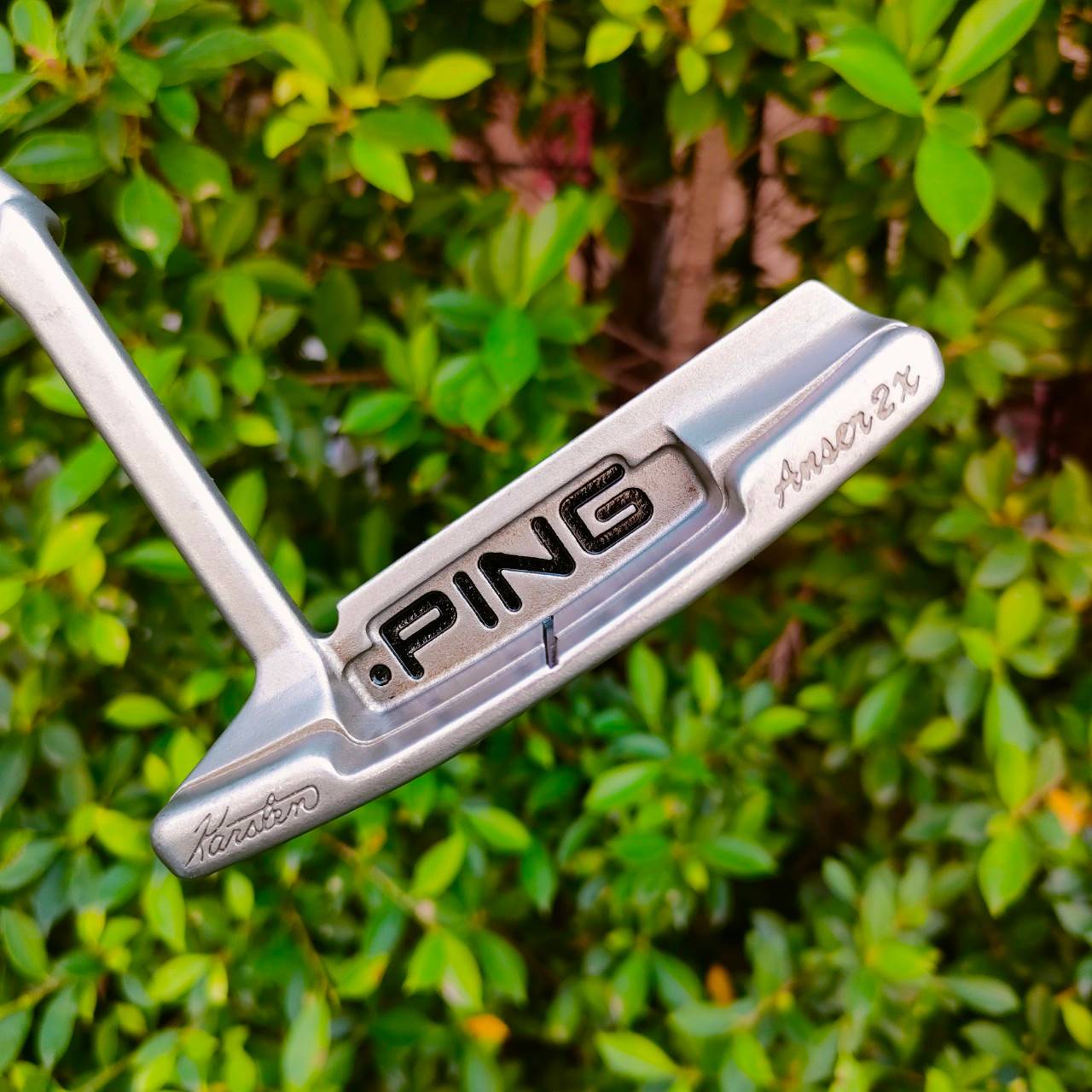 PUTTER PING ANSER2 X ความยาว 34 นิ้ว จุดดำ เป็นรุ่นรีเมค ทำใหม่ ให้เป็นสุดยอดพัตเตอร์ โดยเอามาจากรุ่นดังที่สุดในซีรี่ของ PING ไม้กอล์ฟมือสอง ของแท้ BY NakaraLuxurious
