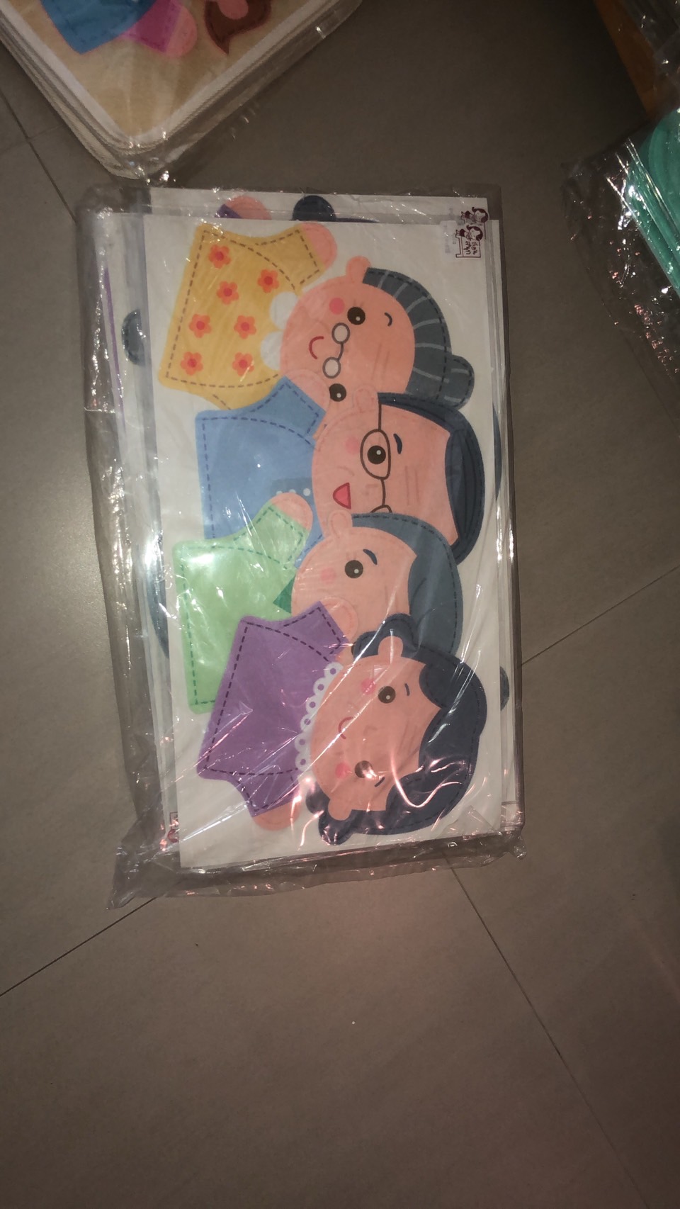 หุ่นมือ ชุดครอบครัว ปู่ ย่า ตา ยาย (ชุดเล็ก)ราคายังไม่รวามที่ตั้งหุ่น ของเล่นเสริมทักษะ,ของเล่นเด็ก, สื่อการสอนอนุบาล