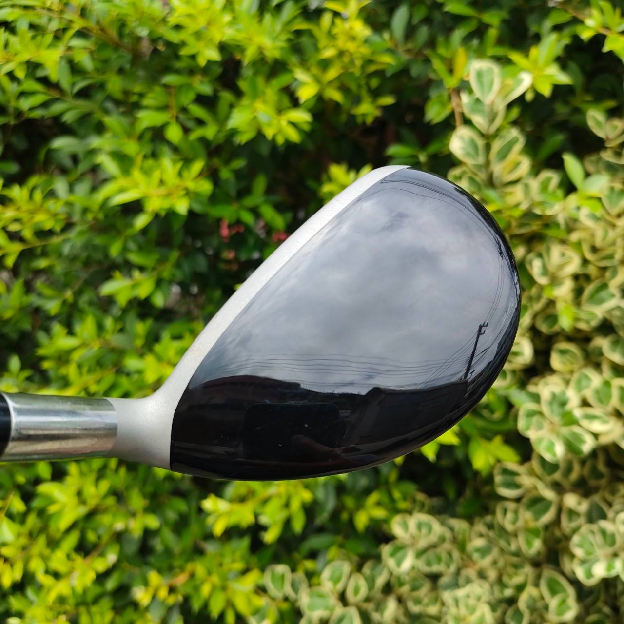 HYBRID 3 CALLAWAY RAZR องศา 21 ก้าน CALLAWAY FLEX R สภาพสวยมาก พร้อม Cover เดิมตรงรุ่น สวยเท่ห์มากๆ รุ่นนี้เน้นตีตรง และแม่นยำทิศทางมากขึ้น สามารถตีใส่ได้ ดุดันได้ ตีสบายได้ เสียงเพราะ