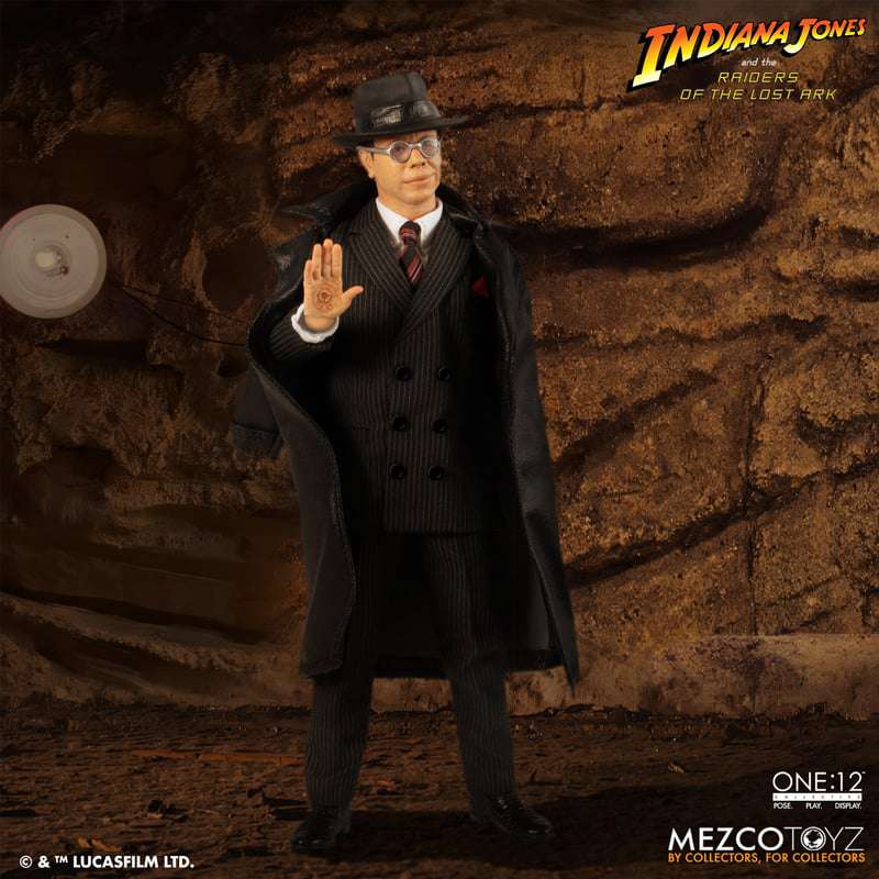 [พร้อมส่ง] Mezco One:12 Collective : Major Toht and Ark of the Covenant Deluxe Boxed Set