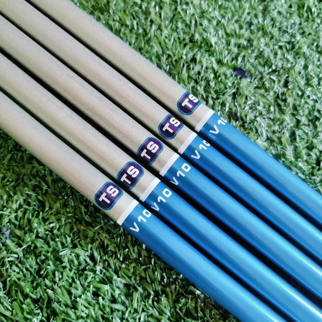 ก้านไม้กอล์ฟของเด็ก USKG U.S.Kids GOLF TS-54 V10 เป็นก้านของใหม่มือหนึ่ง ความยาวก้าน 33 นิ้ว** ก้านไม้กอล์ฟสำหรับเด็ก ที่ดีที่สุดในโลก!!! ลดล้างสต๊อค!!!