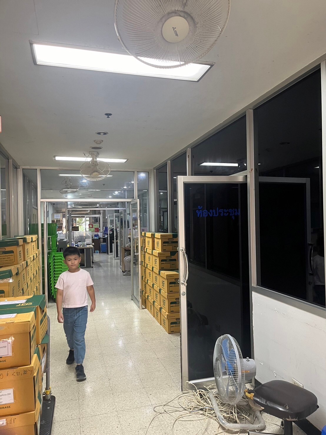 ซ่อมฝ้า/ผนัง อาคารเภสัชกรรม ร.พ.ศิริราช