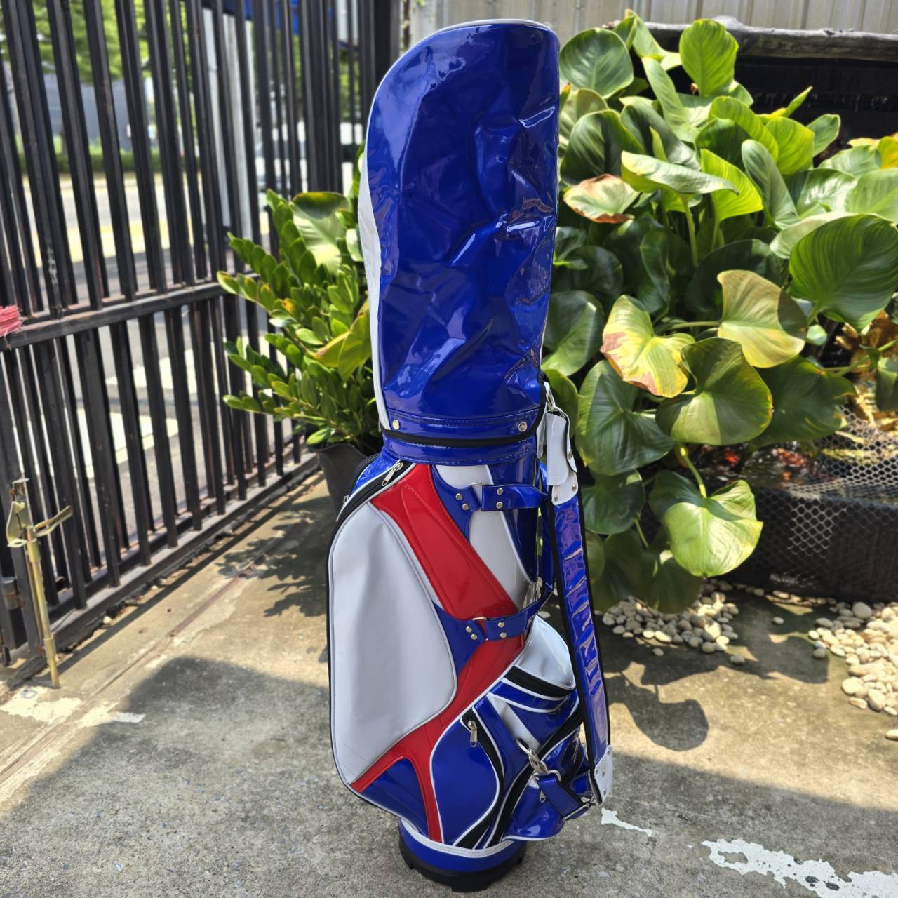 ถุงกอล์ฟ DYM-111 TEAM USA JOKER หนังแก้ว สภาพสวยมาก เดิมๆ ใบใหญ่ถุง TOUR