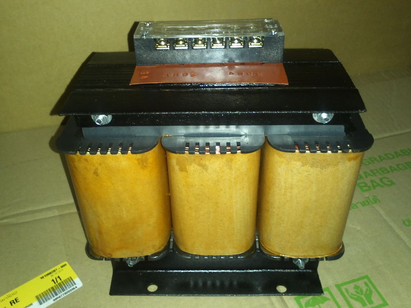 หม้อแปลง 380V 220v 200V 7KVA 20Amp Al