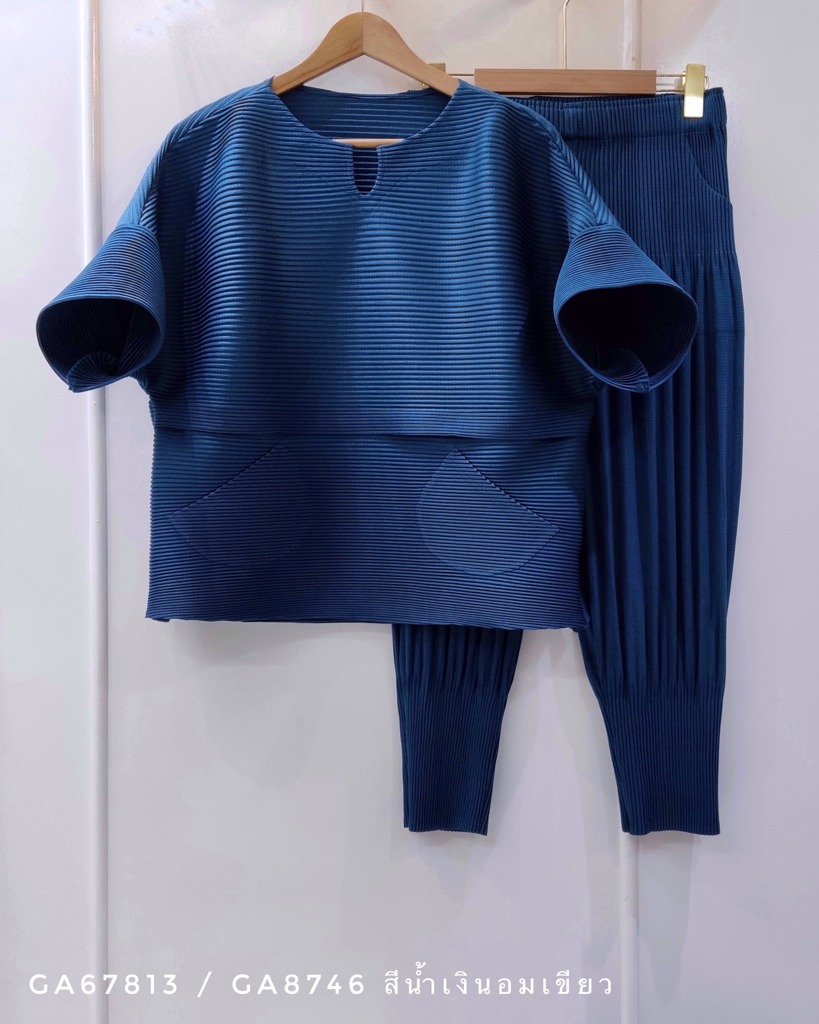 2MUAY รุ่น GA67813 / GA8746 THICK HORIZONTAL PLEATED SET 8 สี FREE SIZE