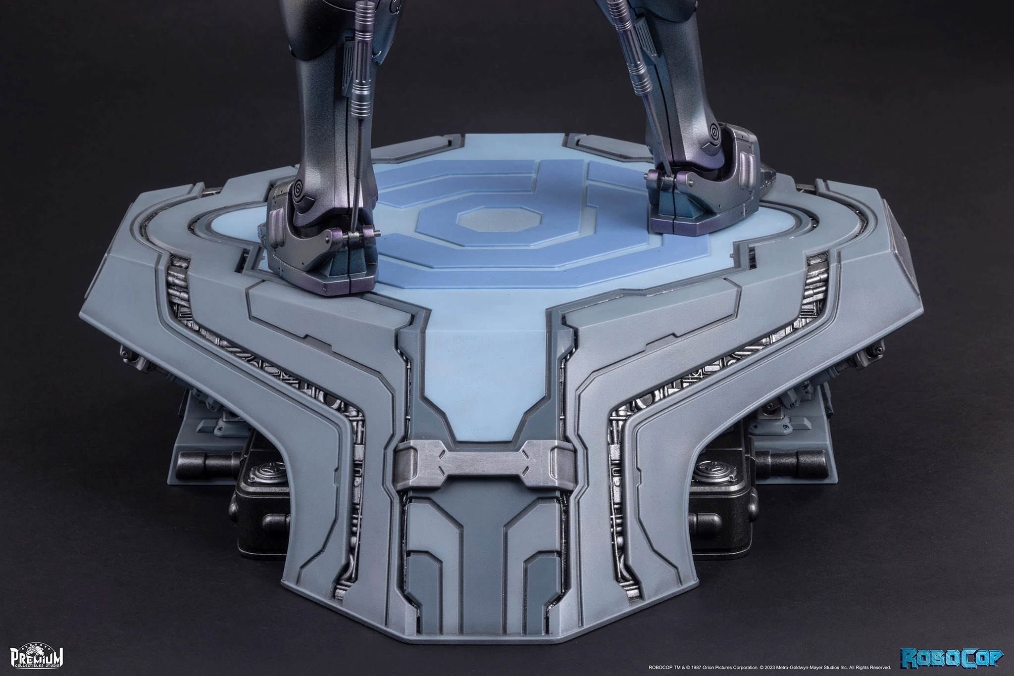 [สั่งจอง]Sideshow x PCS 1/3 Statue : RoboCop