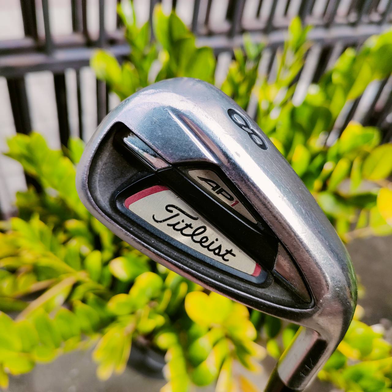 เหล็ก 8 titleist AP1 714 ก้าน NSPRO 950 FLEX R เป็นเหล็กที่ตีง่ายและคมกว่า AP2 ในเหล็กสั้นวางได้แม่นยำมาก ไม้กอล์ฟพรีเมี่ยมมือสอง ของแท้ By NakaraLuxurious