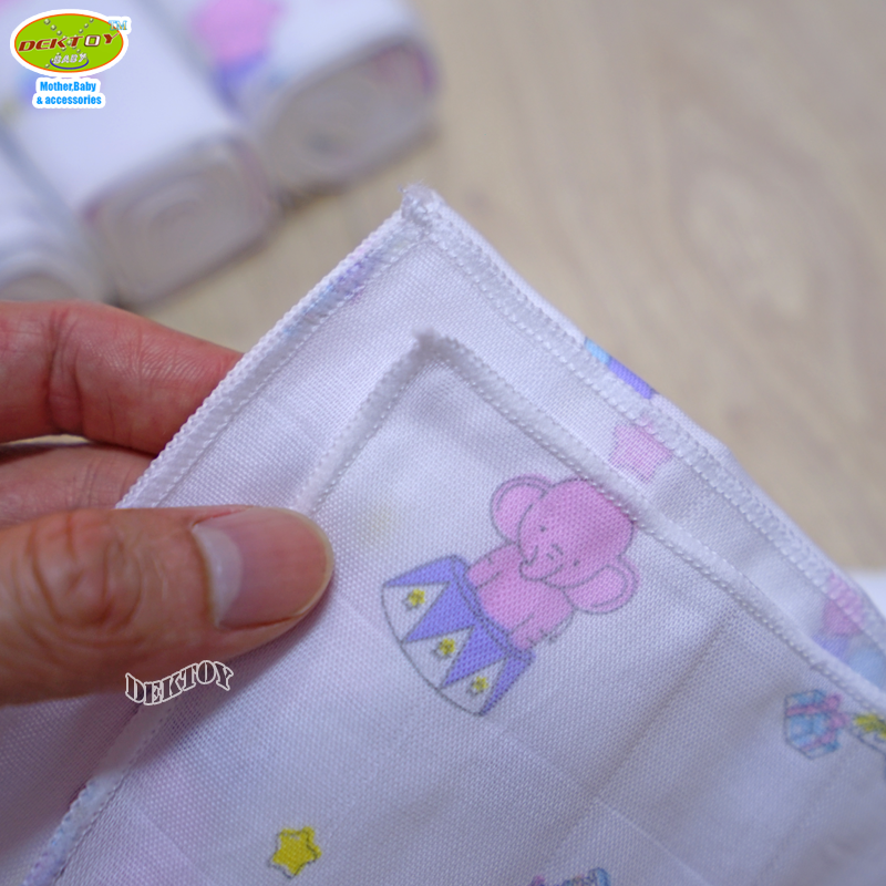 Pureen เพียวรีน ผ้าอ้อมคอตตอนเพียวรีนพิมพ์กระจาย Cotton USA 2 ชั้นไซส์ 29 x 29 นิ้ว แพ็ค 6 ผืน