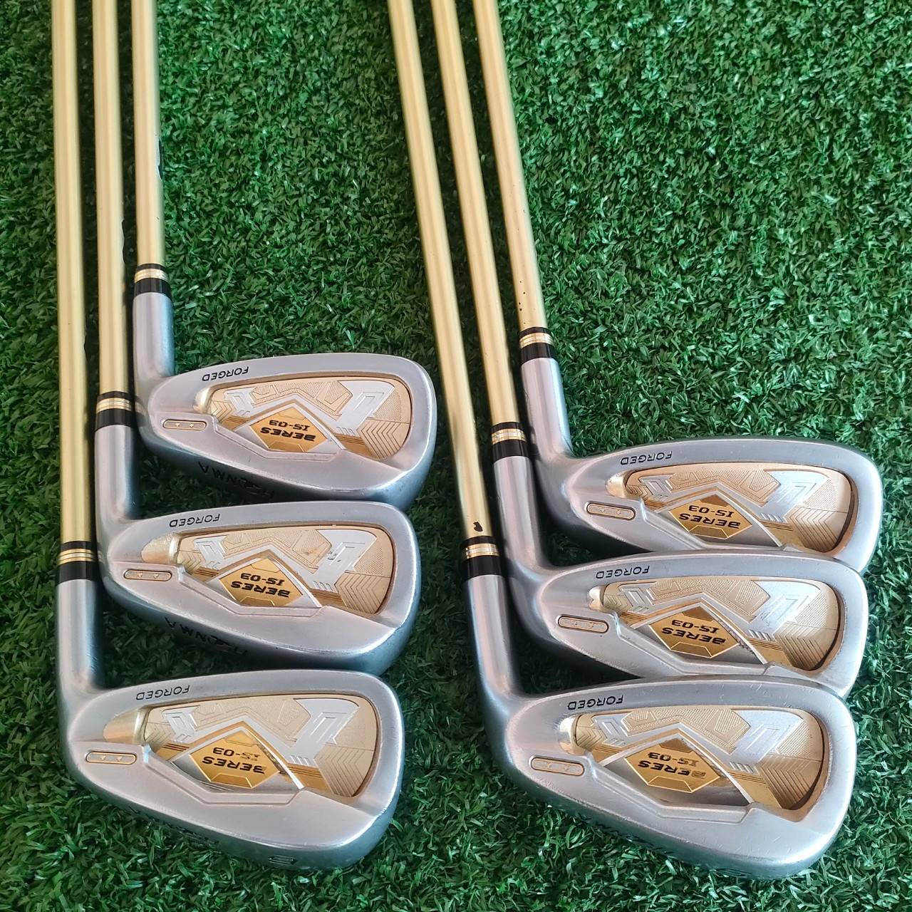ชุดเหล็ก HONMA BERES IS-03 FORGED มีเหล็ก 6 7 8 9 10 11 ก้าน ARMRQ8 ก้านระดับ 2 ดาว ** FLEX R ชุดเหล็ก FORGED CAVITY สุดยอดพรีเมี่ยม จาก JAPAN SAKATA เป็นชุดเหล็กหน้าเด้ง!! ไม้กอล์ฟมือสอง ของแท้ BY NakaraLuxurious