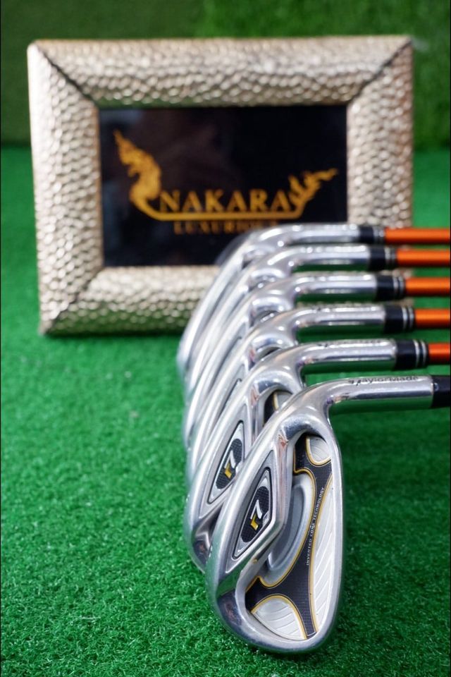 IRONSET TAYLORMADE R7