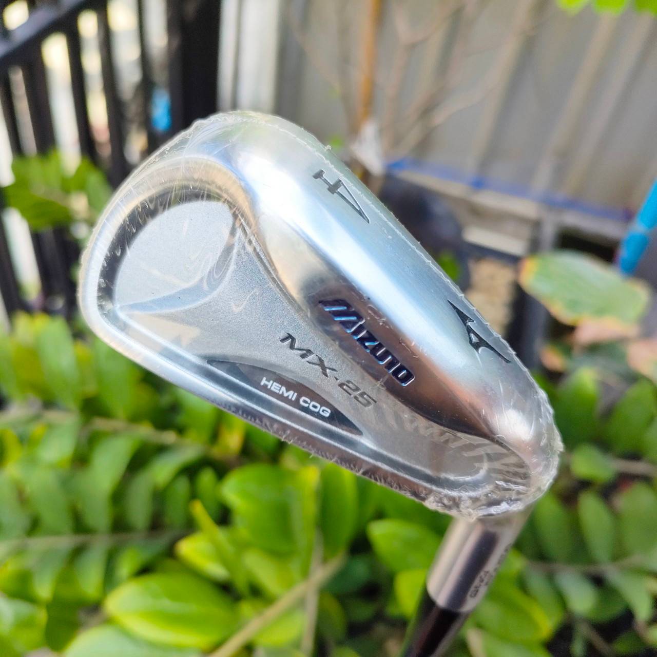 เหล็ก 4 MIZUNO MX-25 HEMI COR ก้าน MX-25 FLEX R ของใหม่มือหนึ่ง!!! เหล็กยาวตีง่าย ใบ CAVITY สุดยอดวัสดุ GRAIN FLOW FORGED ตีทั้งนุ่ม โดนง่าย ได้ระยะ แม่นยำที่สุด ไม้กอล์ฟพรีเมี่ยมมือสอง By NakaraLuxurious