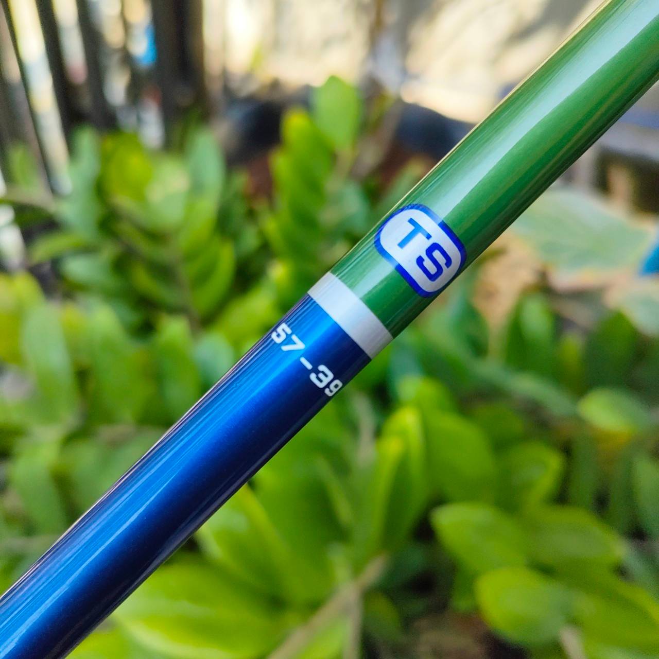 ** ไม้กอล์ฟสำหรับเด็ก ** DRIVER RELEASE 360 TOUR SERIES -12 ยาว 42 นิ้ว ก้าน TOUR SERIES 57-39 วัสดุ BETA FORGED TITANIUM ตีไกลมาก ไม้กอล์ฟพรีเมี่ยมมือสอง By NakaraLuxurious