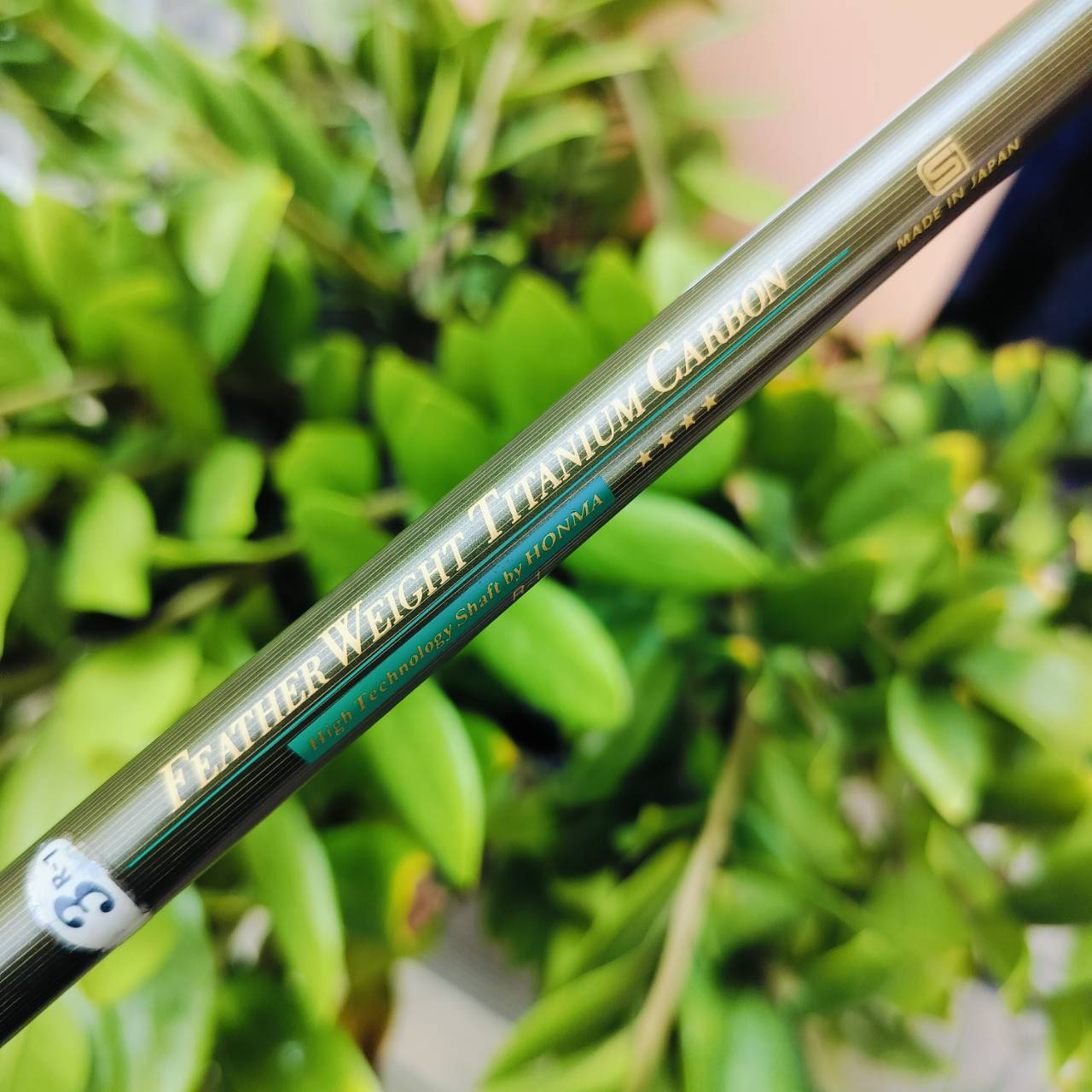 ***สุดยอดหายาก ก้าน 4 ดาว*** FW 3 - 5 HONMA 300CC. วัสดุไทเทเนี่ยม สุดพรีเมี่ยม MADE IN JAPAN SAKATA ตีดีมากๆ เสียงเพราะ ตีง่าย+ไกล เป็นตัว 4 ดาวแท้เดิมจากญี่ปุ่น ไม้กอล์ฟพรีเมี่ยมมือสอง ของแท้ By NakaraLuxurious